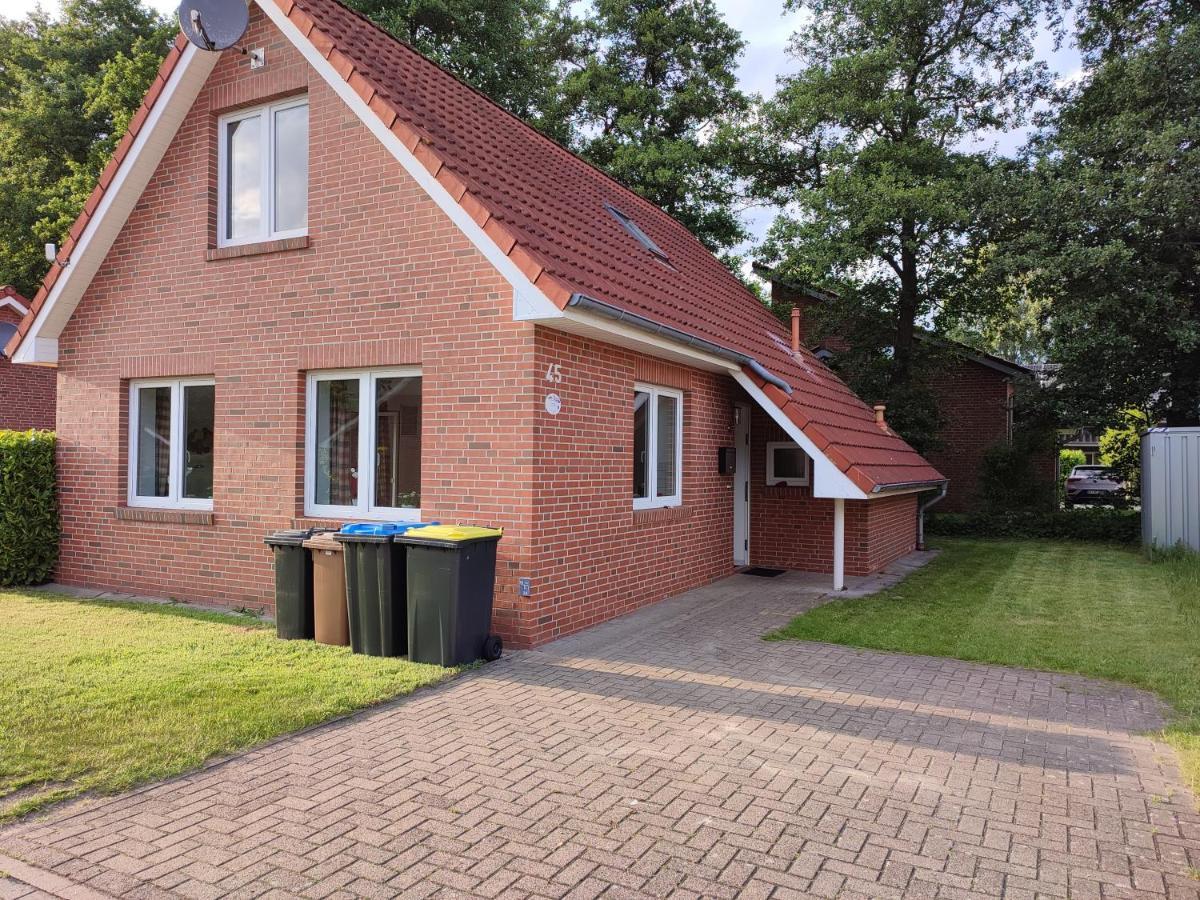 Idyllisches Ferienhaus Naehe Meyer Werft Papenburg Εξωτερικό φωτογραφία